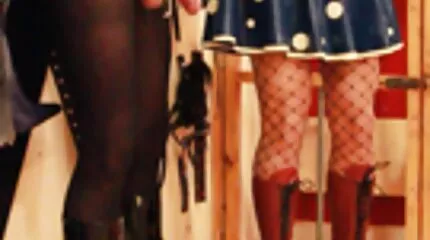 สีบลอนด์ busty พยายามมีเพศสัมพันธ์กับแพทย์หนุ่ม ดู วีดีโอ หนัง x