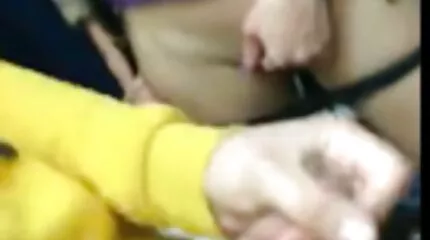น่ารับประทาน วีดีโอ xx ฟรี ผมบลอนด์ กับ นมใหญ่ fucks กับชายผิวดำ ในขณะที่สามีของเธอไม่อยู่บ้าน