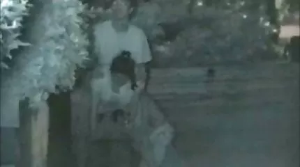จ็อก fucks สาวผมบรูเน็ตต์ทั้ง 2 คนหันกันที่ตูด วีดีโอ หนัง เซ็กซ์