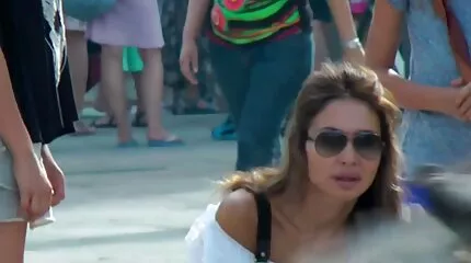 เด็กชายปลูกกระเจี๊ยวใหญ่ในสีน้ำตาล busty วีดีโอ เอ็ ก ฟรี