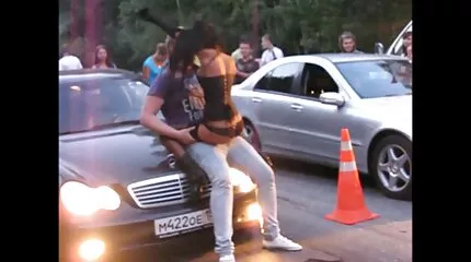 สองสาวงามพร้อมแคปชั่นขอหำใหญ่หน่อย วีดีโอ x ฟรี